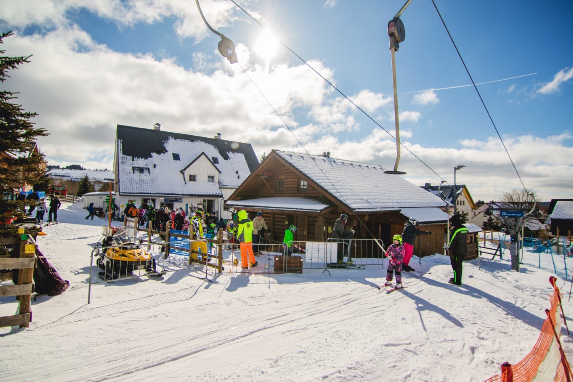 SKI AREL NOVAKO BO DAR