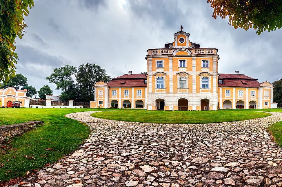 Z�MEK VIL�MOV