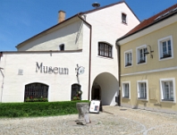 MSTSK MUZEUM NOV MSTO NAD METUJ