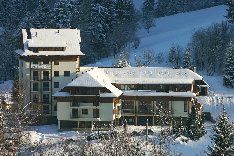 APARTMN U SKI ARELU RAZULA 